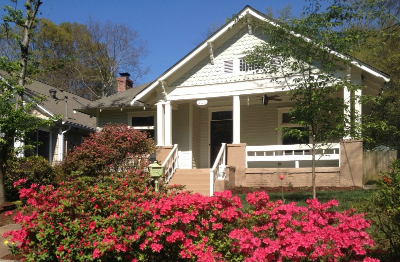 Searching for homes for sale in Kirkwood Atlanta? Don't miss this Bungalow!