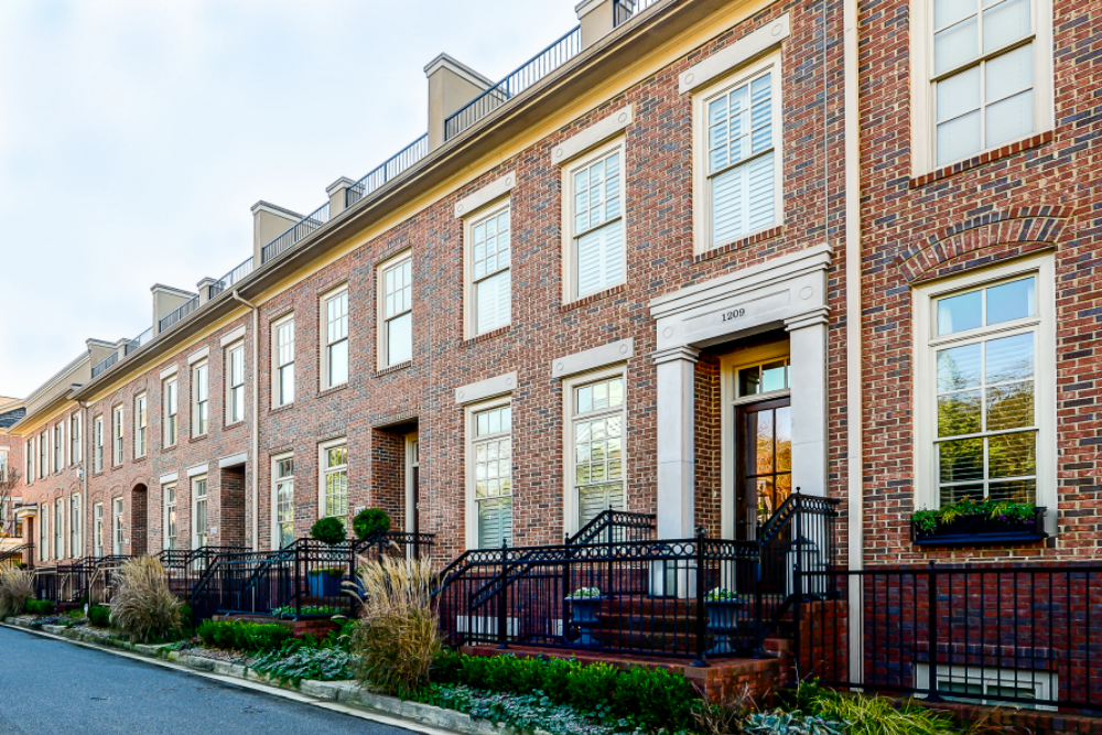 Explore all the latest Atlanta townhomes for sale, including luxury townhouses.