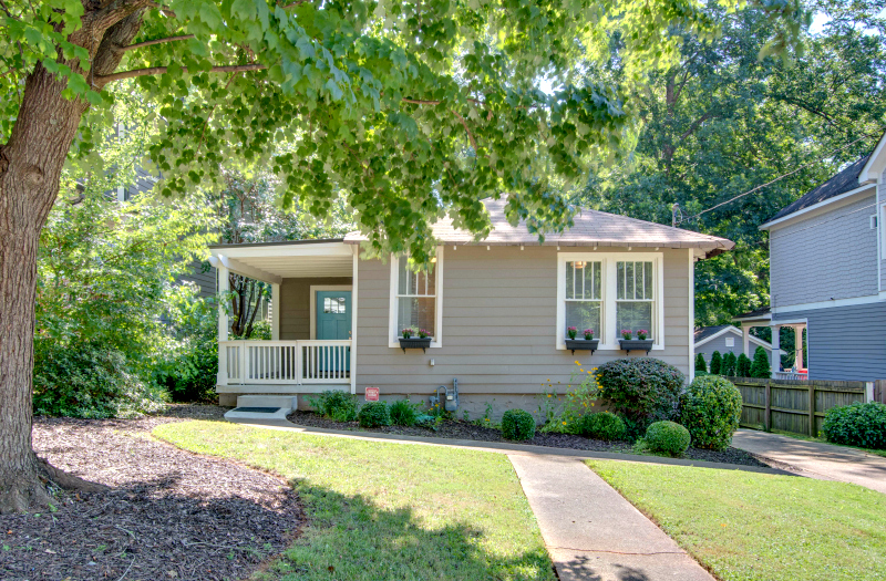 Bungalows and homes for sale in Home Park Atlanta