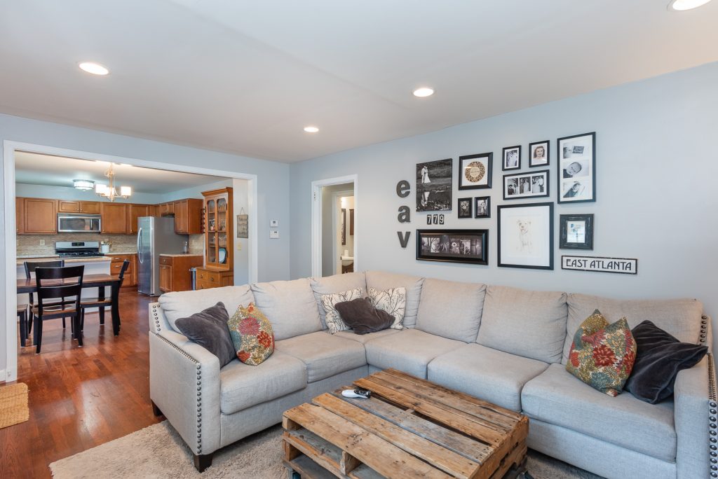 Open floor plan in this home near the East Atlanta Village